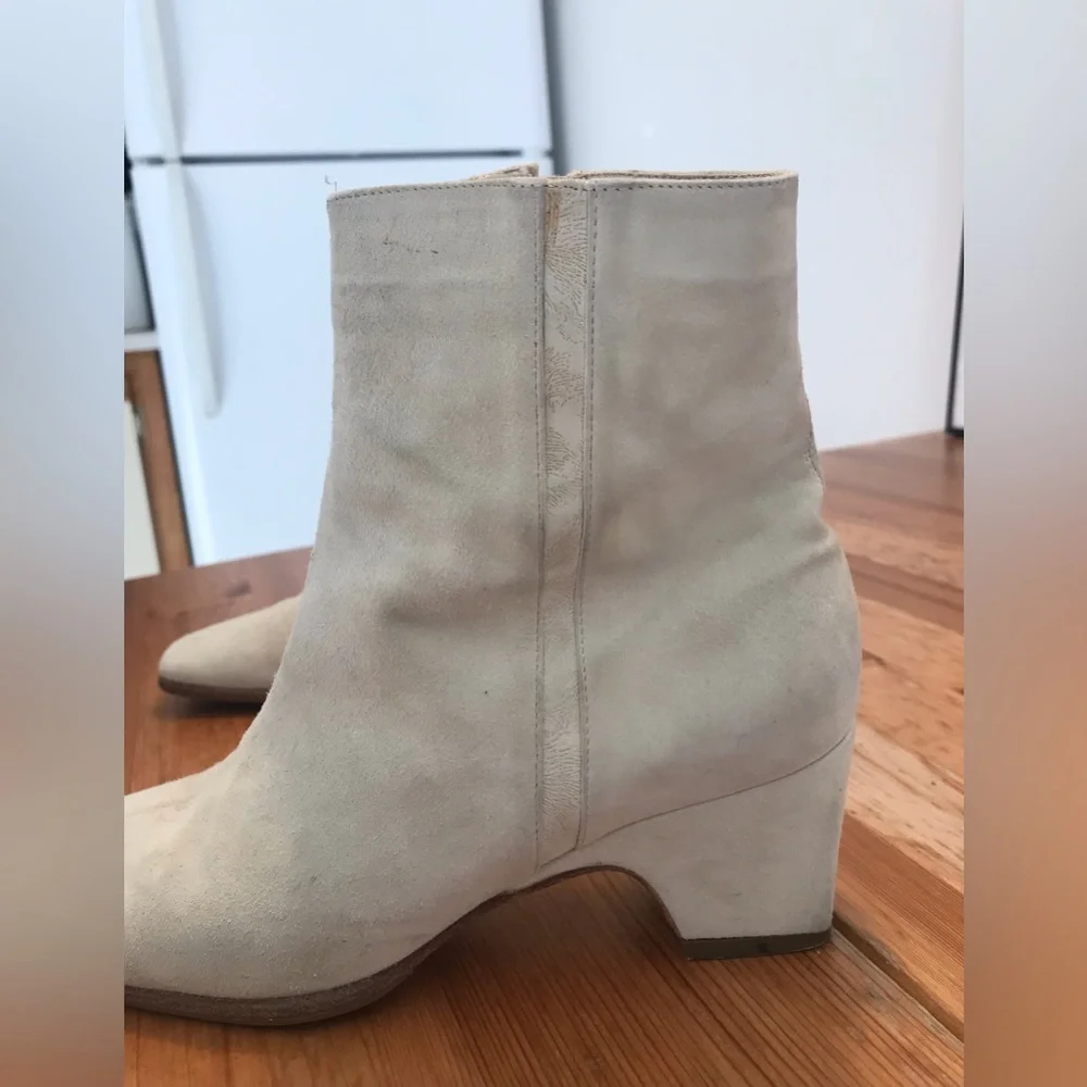 Pverdi paris cream suede boots - Picture 3 of 6